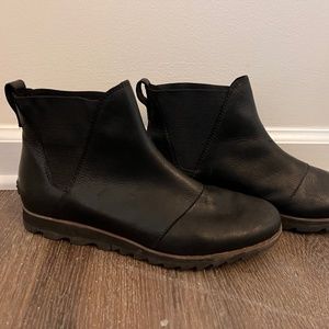 Sorel ankle leather boot. Size 10.5 Black